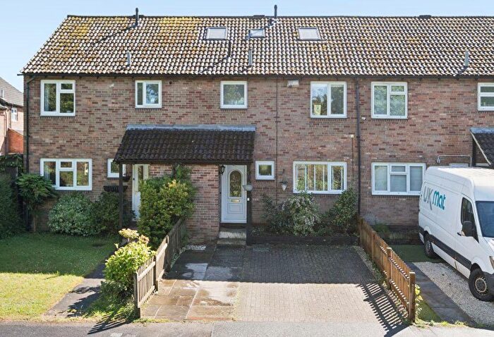 4 Bedroom Terraced House For Sale In Marlow, SL7