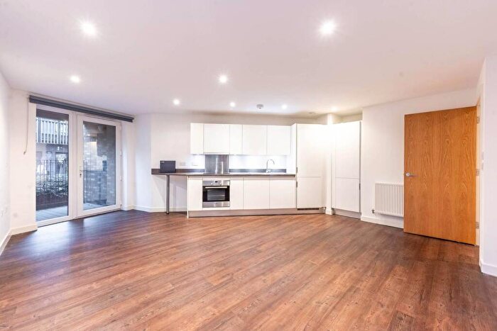 1 Bedroom Flat For Sale In Stanmore Place, Stanmore, HA7