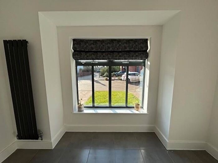 5 Bedroom Property To Rent In Skylark Close, Didsbury, Manchester, M20