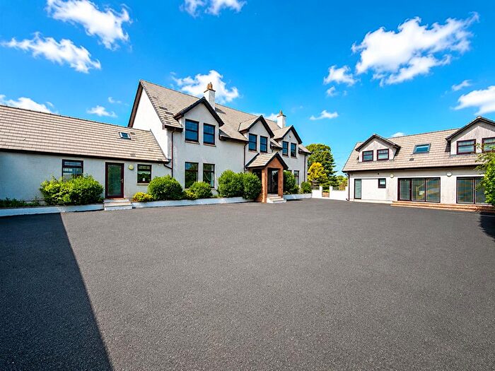 6 Bedroom Detached House For Sale In Hallburn Farm, Strathaven, ML10