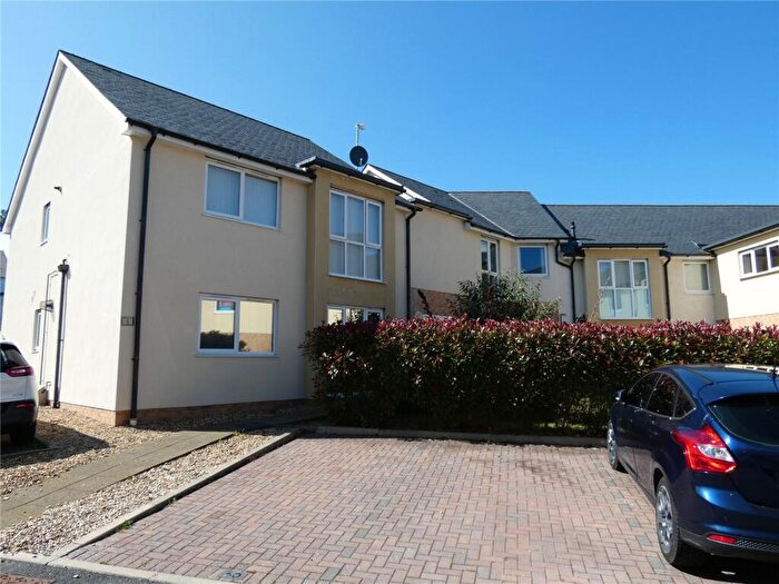 2 Bedroom Apartment To Rent In Y Bae, Bangor, Gwynedd, LL57