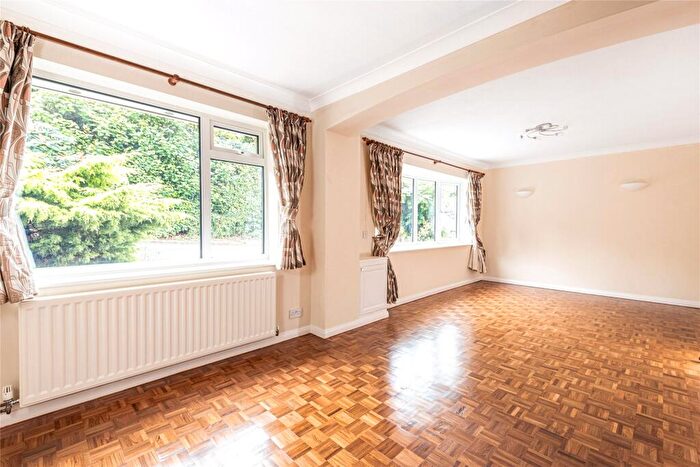 5 Bedroom Detached House To Rent In Longfield, Little Kingshill, Buckinghamshire, HP16