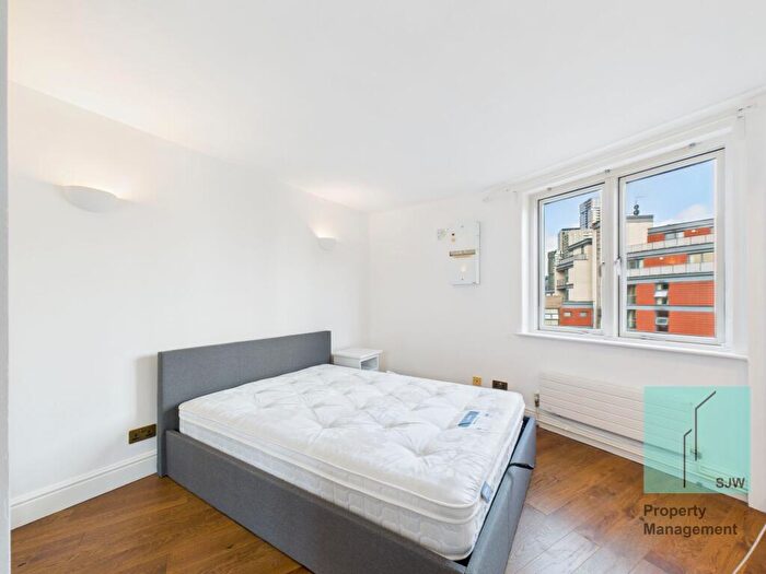 2 Bedroom Apartment To Rent In Westferry Road, Franklin Building, E14