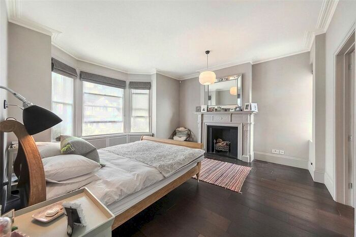 5 Bedroom End Of Terrace House To Rent In Seymour Road, London, SW15