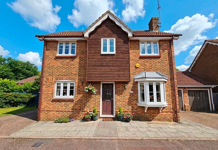 4 Bedroom Detached House For Sale In Waltham Close, Hutton, Brentwood, CM13