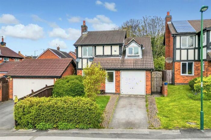 4 Bedroom Detached House To Rent In Deer Park Drive, Arnold, Nottingham, NG5