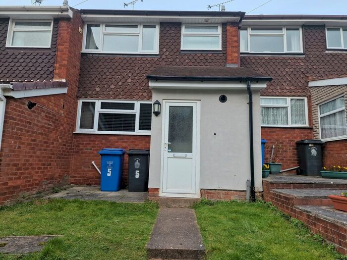 3 Bedroom Terraced House To Rent In Rectory Gardens, Rugeley, Staffordshire, WS15