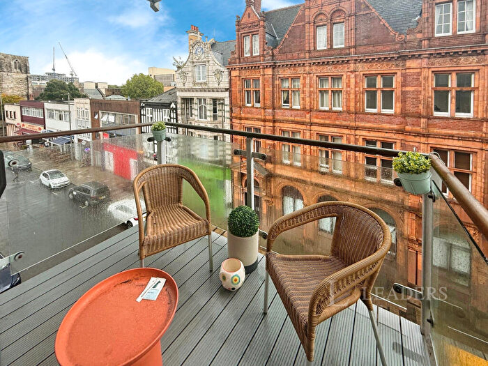 Apartment To Rent In Kimber House, High Street, Southampton, SO14