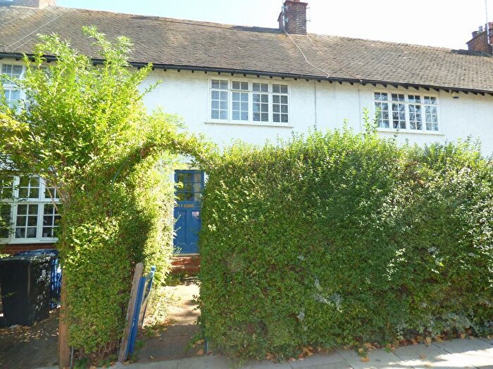 3 Bedroom Terraced House To Rent In Fowlers Walk, Pitshanger, London, W5