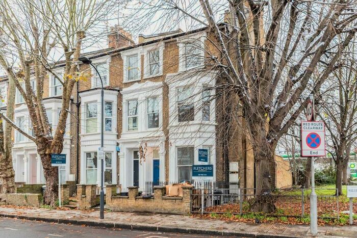 2 Bedroom Flat To Rent In Weltje Road, London, W6