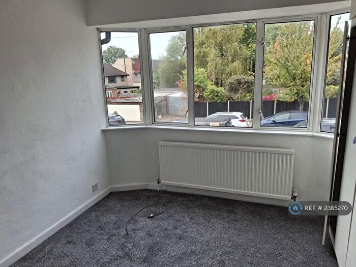 3 Bedroom Terraced House To Rent In Stanhope Avenue, Harrow, HA3