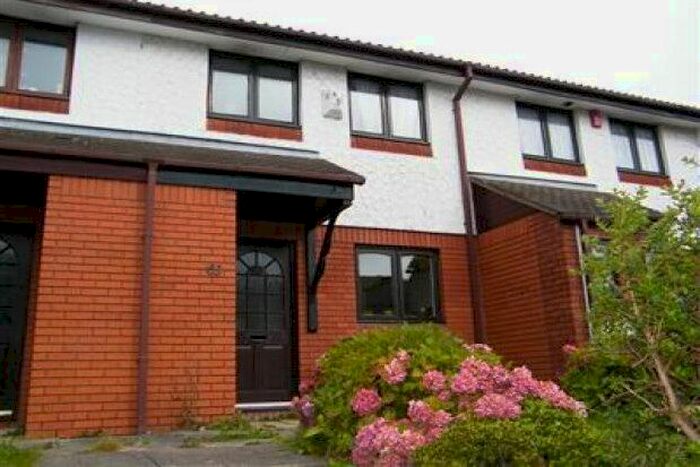 2 Bedroom Property To Rent In Finch Close, Plymouth, PL3