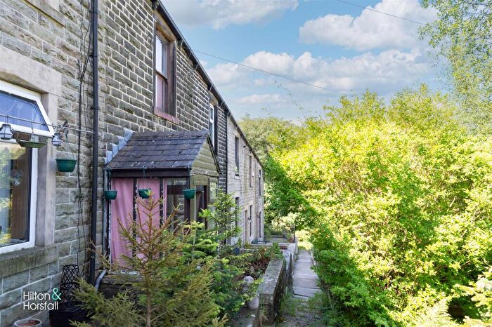 2 Bedroom Terraced House For Sale In North View, Crawshawbooth, BB4