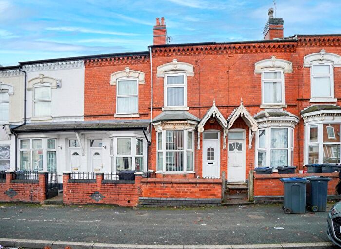 2 Bedroom Terraced House For Sale In Anderton Road, Birmingham, B11