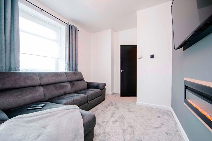 2 Bedroom Terraced House For Sale In Brynteg, Treharris, CF46