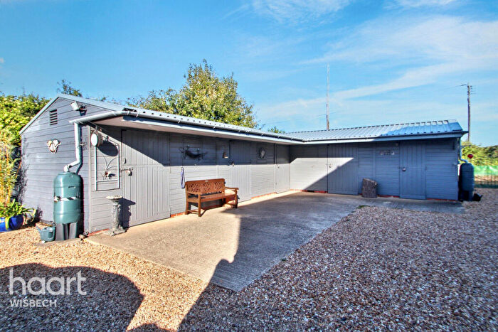 4 Bedroom Detached House For Sale In Walton Road, Wisbech, PE14