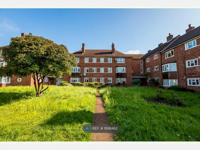 2 Bedroom Flat To Rent In Creswick Road, London, W3
