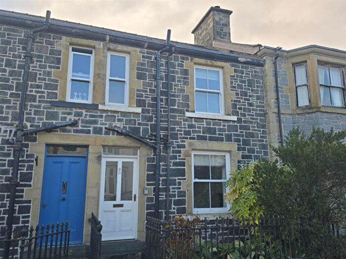 3 Bedroom Terraced House To Rent In Station Road, Llanrwst, LL26