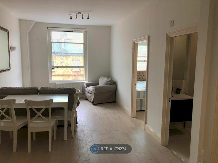 2 Bedroom Flat To Rent In North End Road, London, SW6