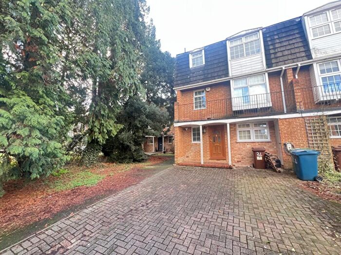 4 Bedroom End Of Terrace House To Rent In Westbury Lodge Close, Pinner, HA5