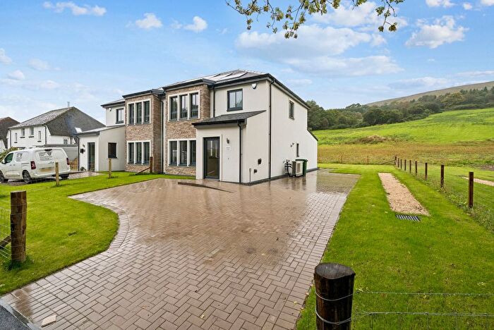 4 Bedroom Semi-Detached House For Sale In Muirland Cottage, Muirlands, Arden, Alexandria, G83