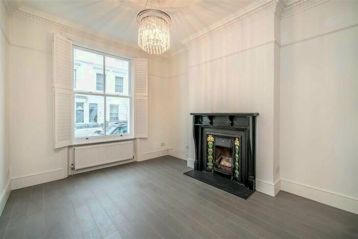 4 Bedroom Terraced House To Rent In Ifield Road, London, SW10