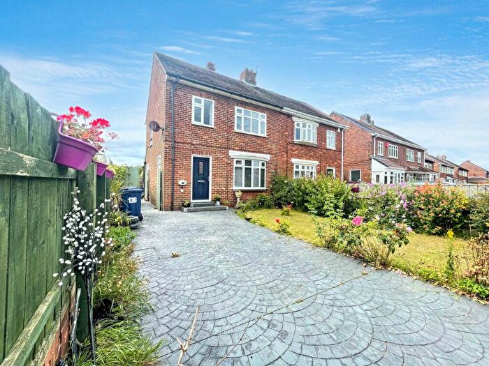 3 Bedroom Semi-Detached House For Sale In Marsden Road, Harton, South Shields, Tyne And Wear, NE34