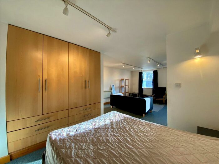 Studio To Rent In Shaftesbury Crusade, Union Road, Bristol, BS2