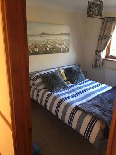 5 Bedroom Property To Rent In Parley, Near Bournemouth, BH23