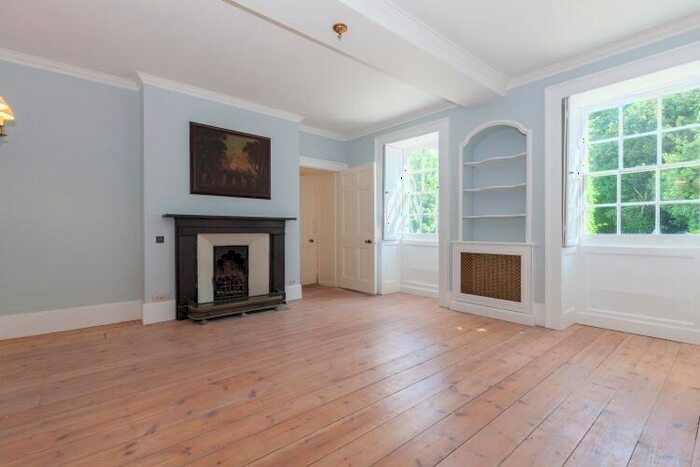 7 Bedroom Detached House To Rent In Stonesfield, OX29