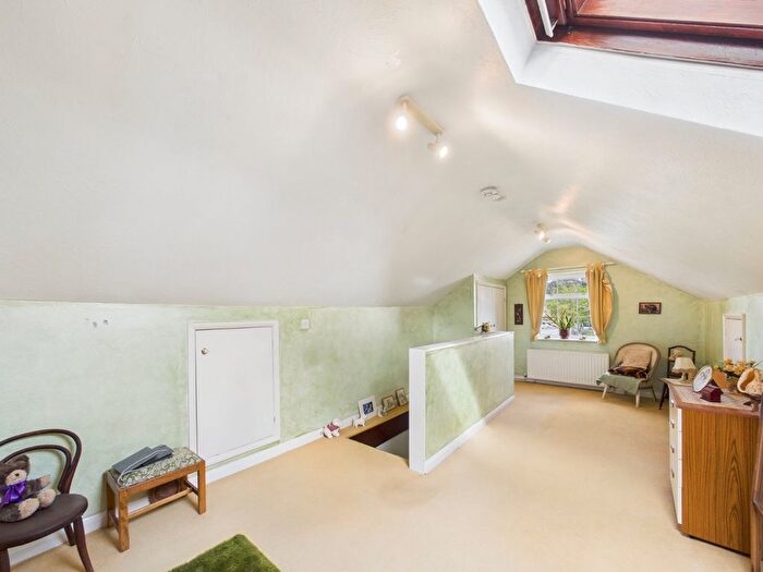 2 Bedroom Bungalow For Sale In Feltham Hill Road, Ashford, Surrey, TW15