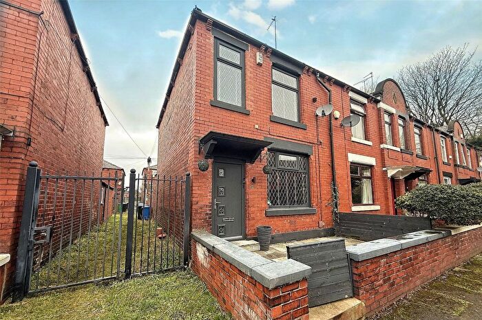 3 Bedroom End Terrace House For Sale In Rupert Street, Meanwood, Rochdale, Greaater Manchester, OL12