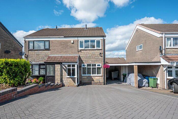 3 Bedroom Semi-Detached House For Sale In Penrice Drive Tividale, B69