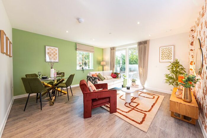 1 Bedroom Flat For Sale In Westhorpe Gardens, London, NW4