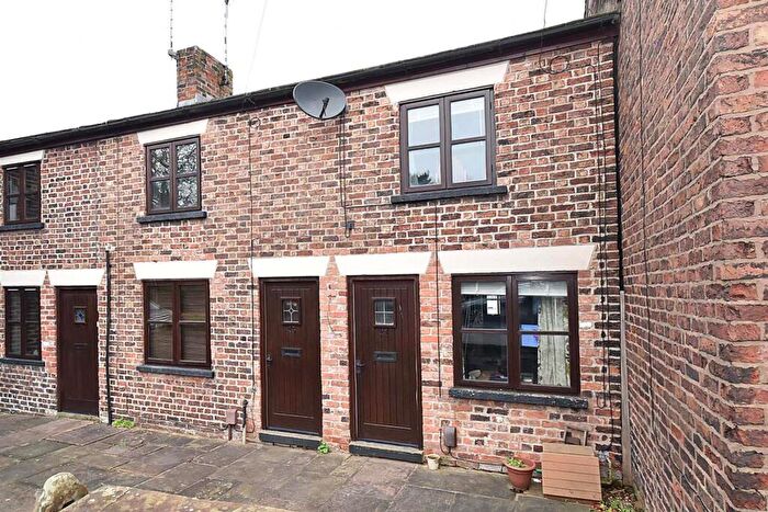 1 Bedroom Terraced House To Rent In Chelford Road, Macclesfield, SK10