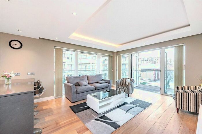 2 Bedroom Flat To Rent In Brunswick House, Parr's Way, W6
