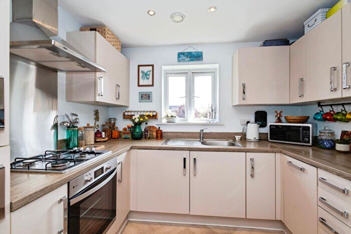 2 Bedroom Apartment For Sale In St. Georges Road, Denmead, PO7