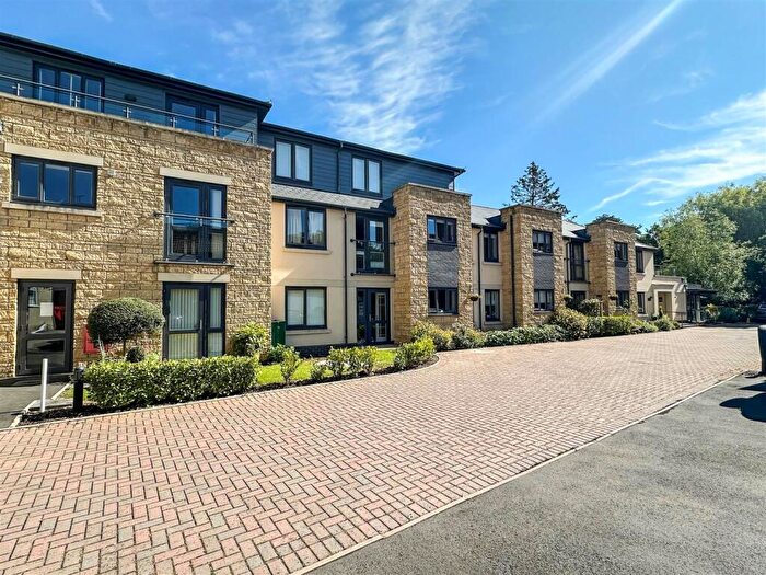 1 Bedroom Retirement Property For Sale In William Lodge, Gloucester Road, Malmesbury, SN16