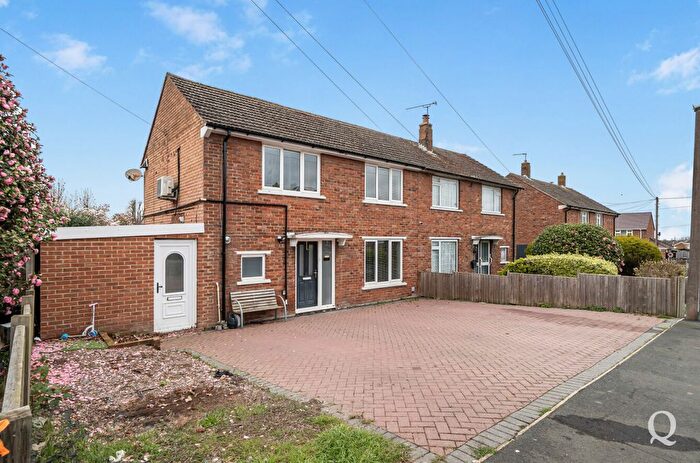 3 Bedroom Semi Detached House For Sale In St. Laurence Close, Bapchild, Sittingbourne, Kent, ME9