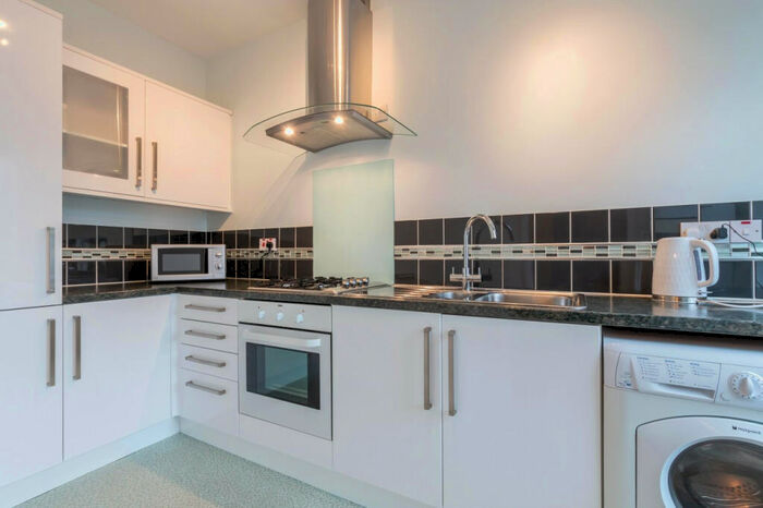 1 Bedroom Apartment To Rent In York Road, Birmingham, West Midlands, B16