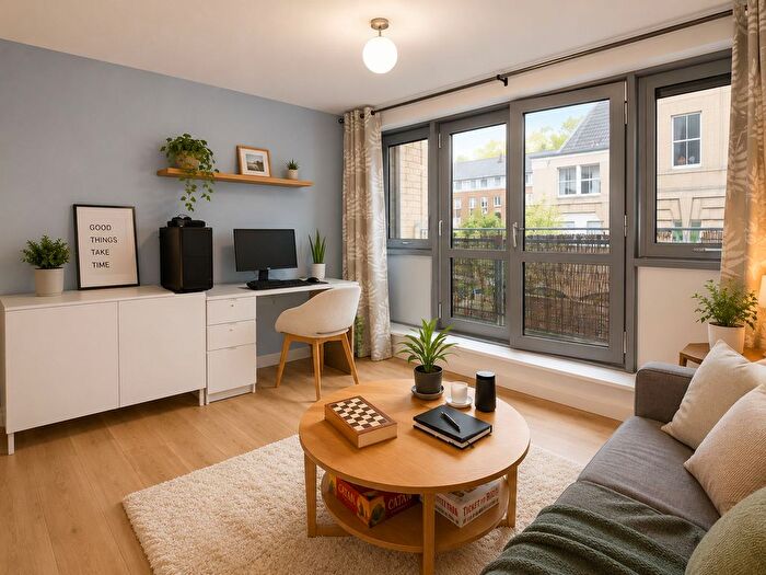 1 Bedroom Flat To Rent In Montague Street, Hamilton Court Montague Street, BS2