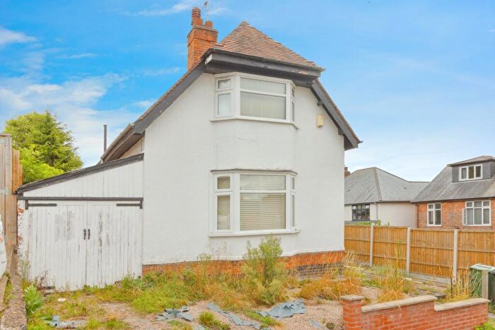 2 Bedroom Detached House For Sale In Kilby Avenue, Birstall, Leicester, LE4