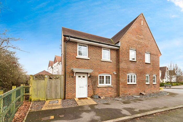 2 Bedroom Semi-Detached House For Sale In Holmbush End, Faygate, Horsham, West Sussex, RH12