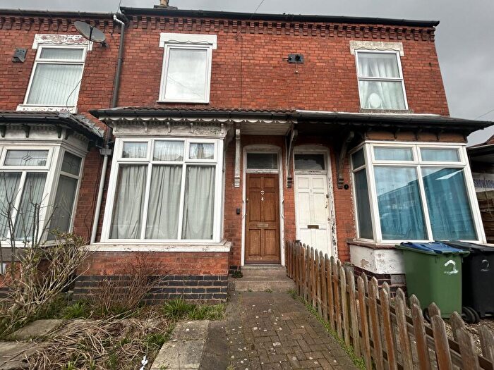 2 Bedroom Terraced House To Rent In Beakes Road, Smethwick, B67