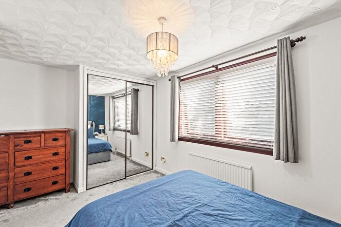 2 Bedroom Semi-Detached House For Sale In Steps Street, Stenhousemuir, Larbert, Stirlingshire, FK5