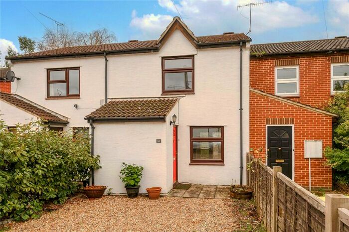 2 Bedroom Terraced House To Rent In Audric Close, Kingston Upon Thames, KT2