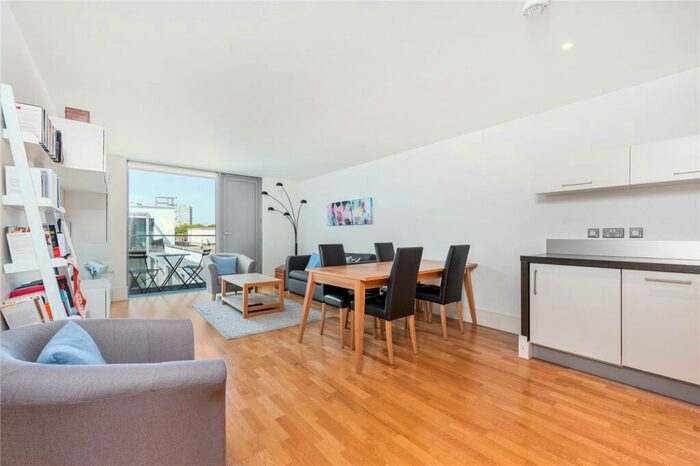 1 Bedroom Apartment To Rent In Highbury Stadium Square, London, N5