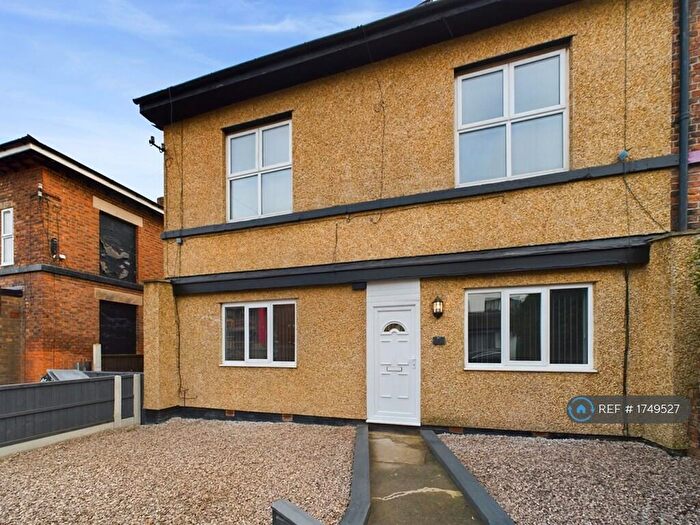 3 Bedroom Flat To Rent In Cole Street, Prenton, CH43