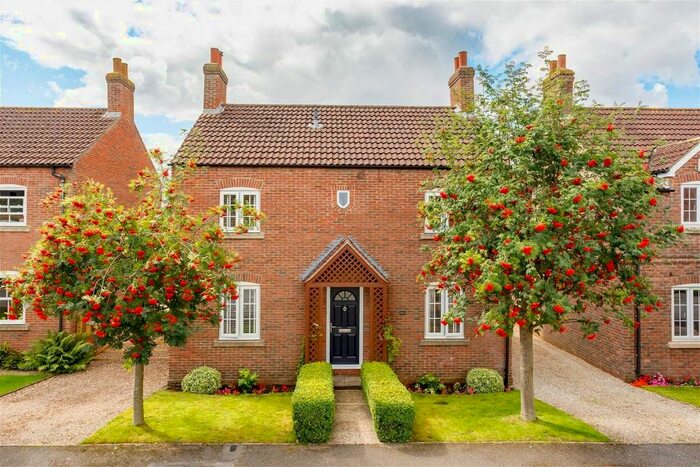 3 Bedroom Detached House For Sale In Melbourne, York, YO42