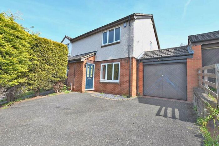 3 Bedroom Semi-Detached House To Rent In Murrain Drive, Downswood, Maidstone, ME15